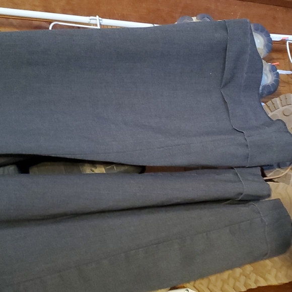 Women's size 18 wide leg grey Lane Bryant dress pants - Picture 2 of 4